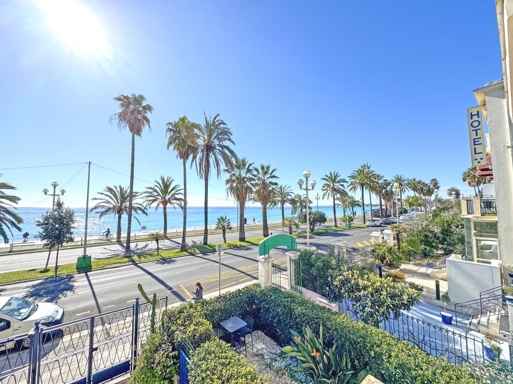 Promenade Holiday - Suffren Beach Nice Exterior photo